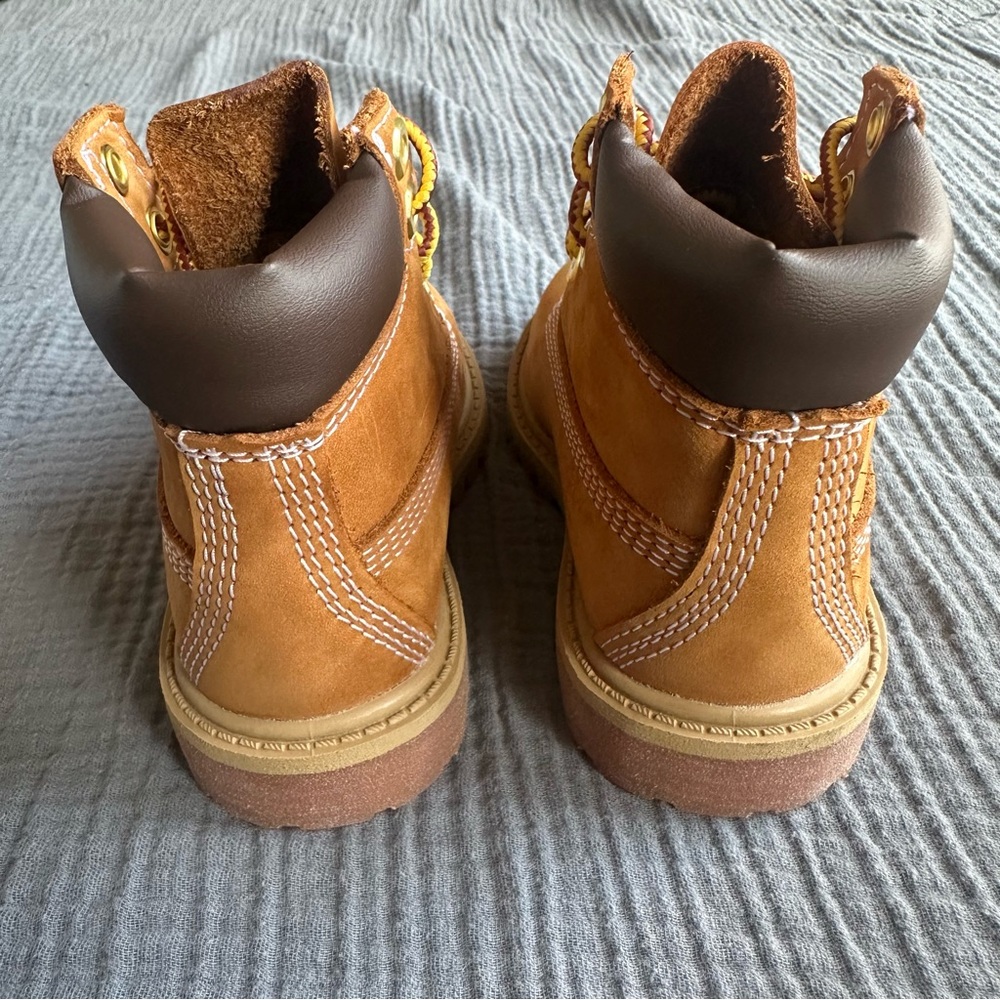 Timberland Premium 6-Inch Boot - Picture 2 of 11